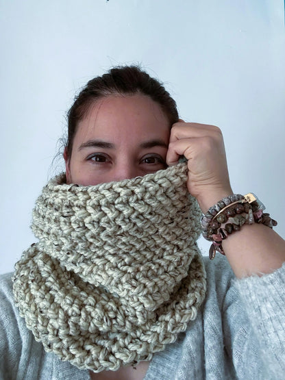Oatmeal Crochet Cowl. Soft Wool Blend Neck Warmer.